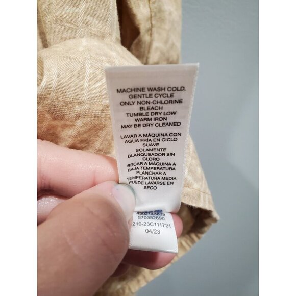 Chico's Tan/Cream Crackle Print Embroidered Floral V-Neck Popover Top Sz 3 XL - Picture 8 of 12